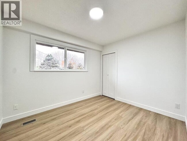 Building Photo - 4720 Ashbury Pl