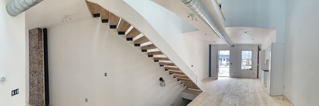 Foto del edificio - 112 Stevens Ave