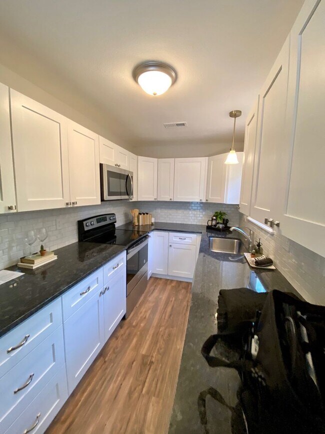 Foto del edificio - South Hill!