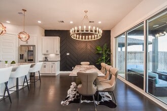 Building Photo - 469 Horizon Light Ln