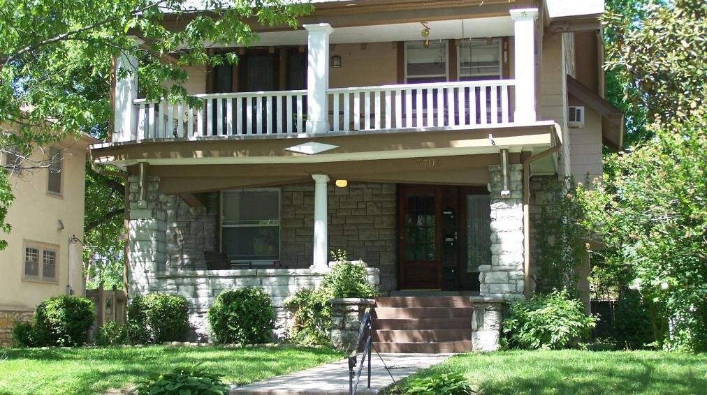 Primary Photo - 3704 Jefferson | Walk to 39th Street Resta...