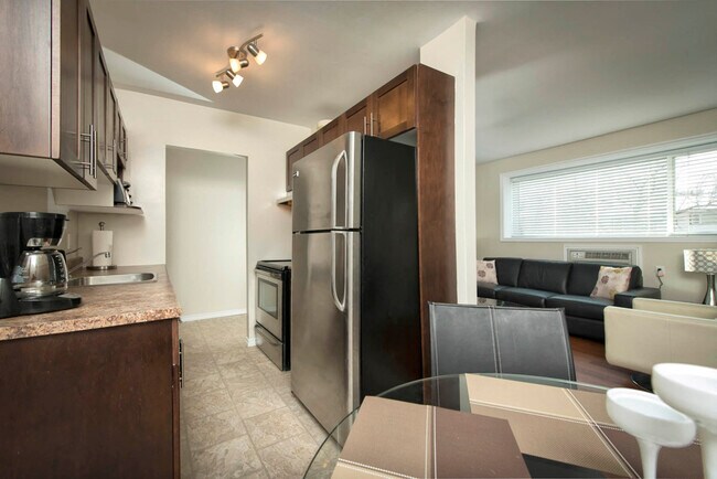 2 chambres - Cuisine - 433 Edison Apartment
