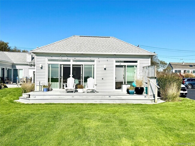 Foto del edificio - 42 Browns River Rd