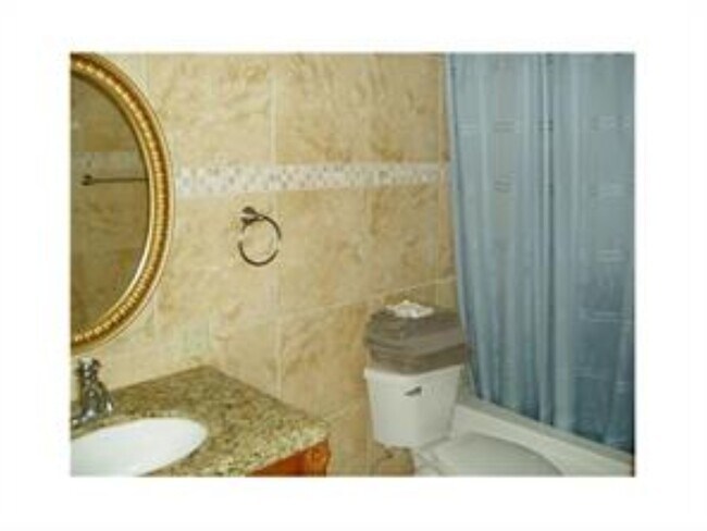 Foto del edificio - 4051 NE 13th Ave