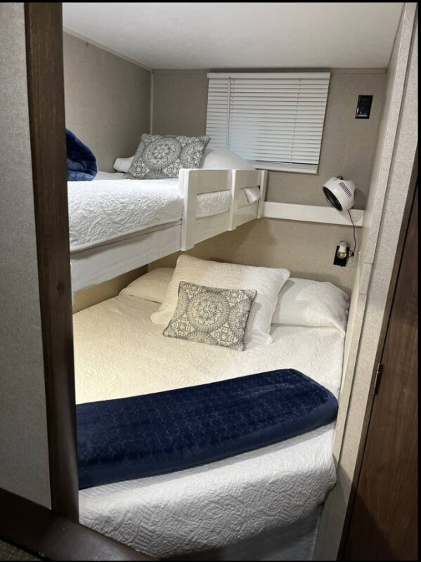 Foto del edificio - 2629 W Elm Mott Ln