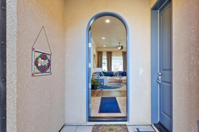 Foto del edificio - 2227 N Highland Ave