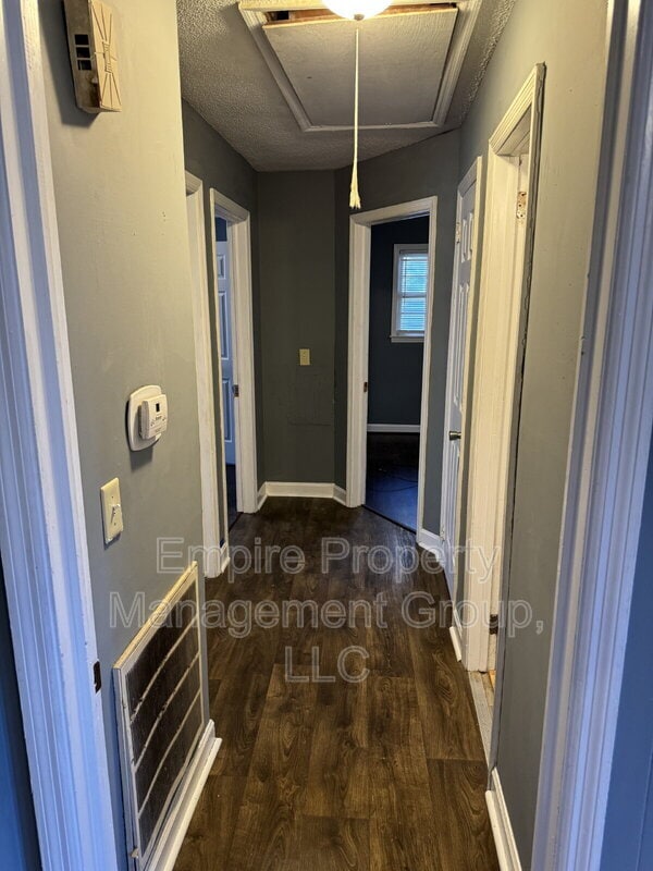 Building Photo - 3508 Traveler Ln