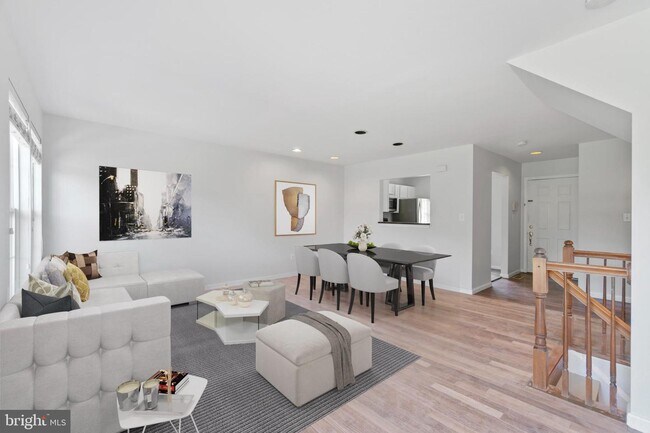 Building Photo - 9630 Bedder Stone Pl