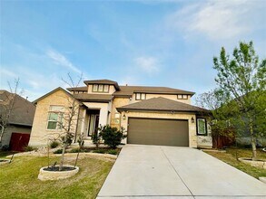 Building Photo - 18001 Dufour Dr