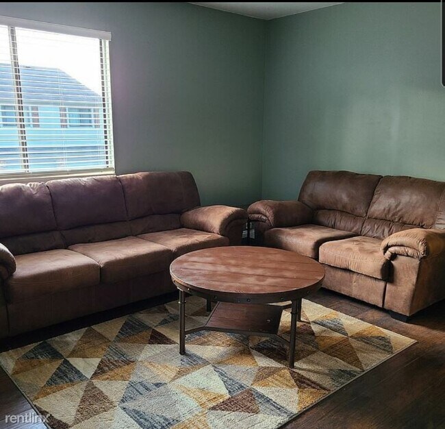 Foto del edificio - 2 br, 2 bath Condo - 50032 S. Jimmy Crt.