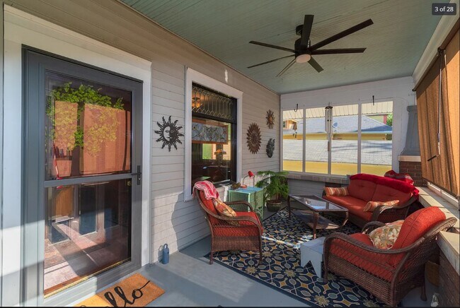 Foto del edificio - 217 Woodland Ave