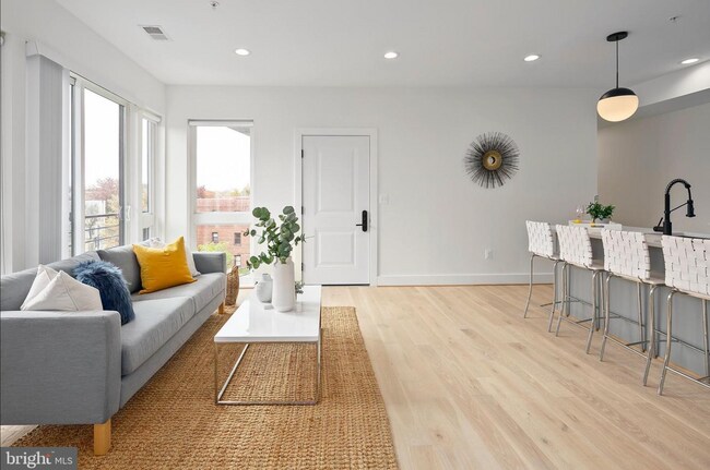Foto del edificio - 765 18th St NE