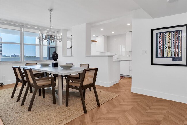 Building Photo - 1390 S Ocean Blvd