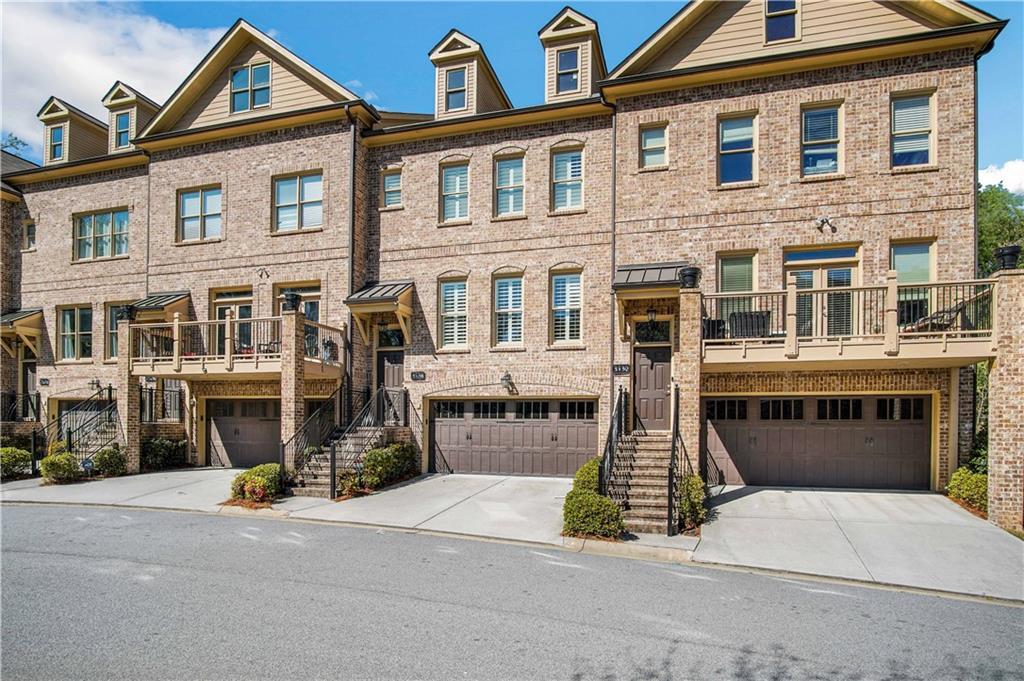 Foto principal - 3128 Chestnut Woods Dr