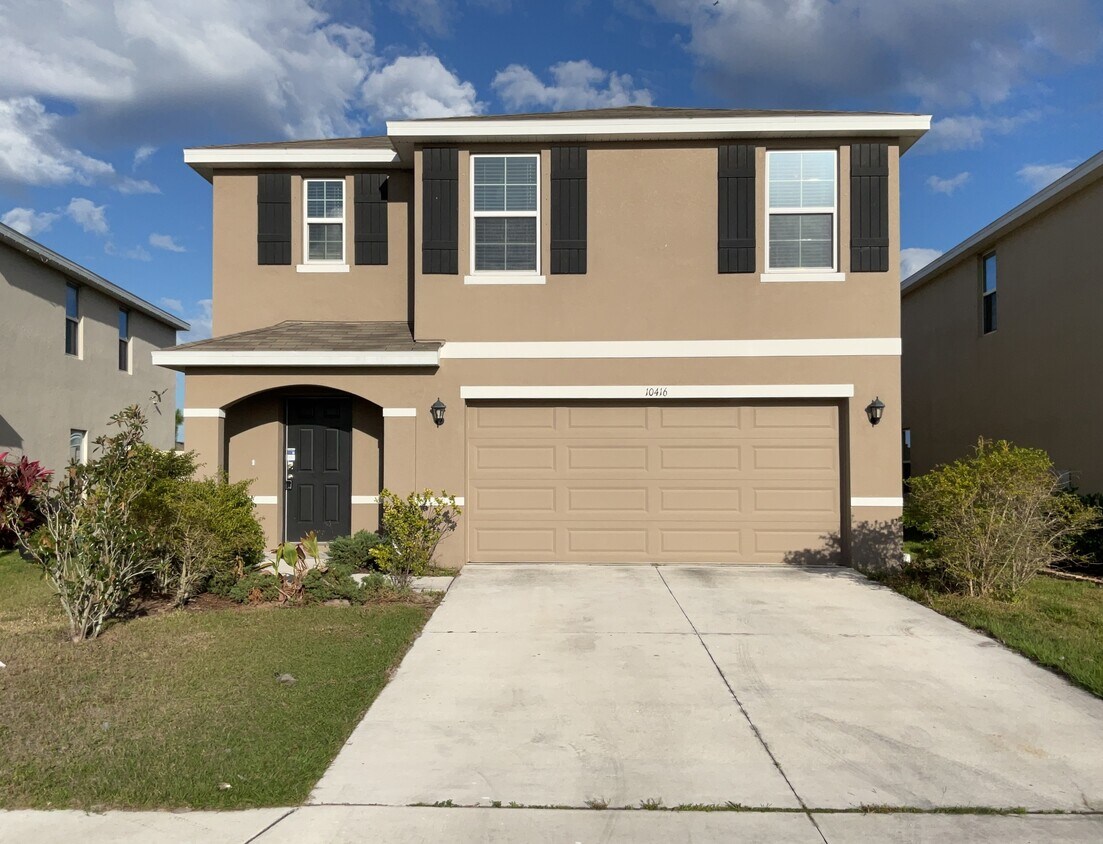 Foto principal - 10416 Flathead Dr