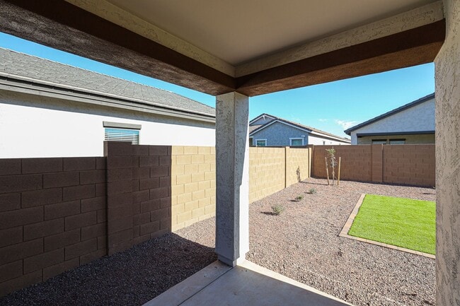 Building Photo - 4 Bedroom in Ambra Gated Community