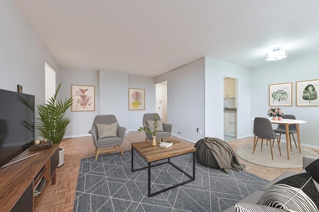 Building Photo - Davisville Tower