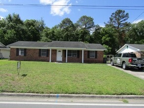 Building Photo - 121 Glenn Bryant Rd