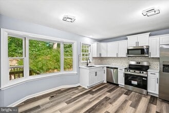 Building Photo - 2312 Harpoon Dr