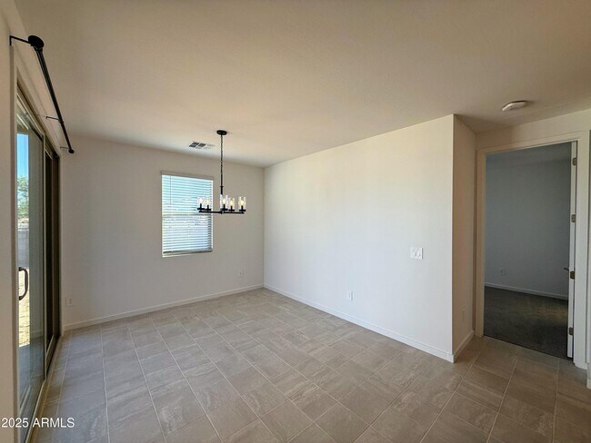 Foto del edificio - 4169 W Yolanda Ln