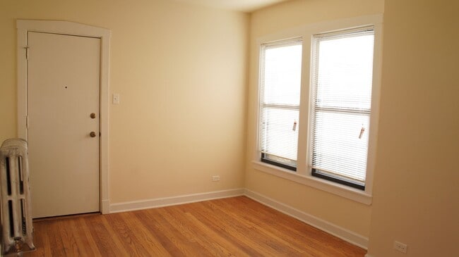 Building Photo - 2648 N Spaulding Ave