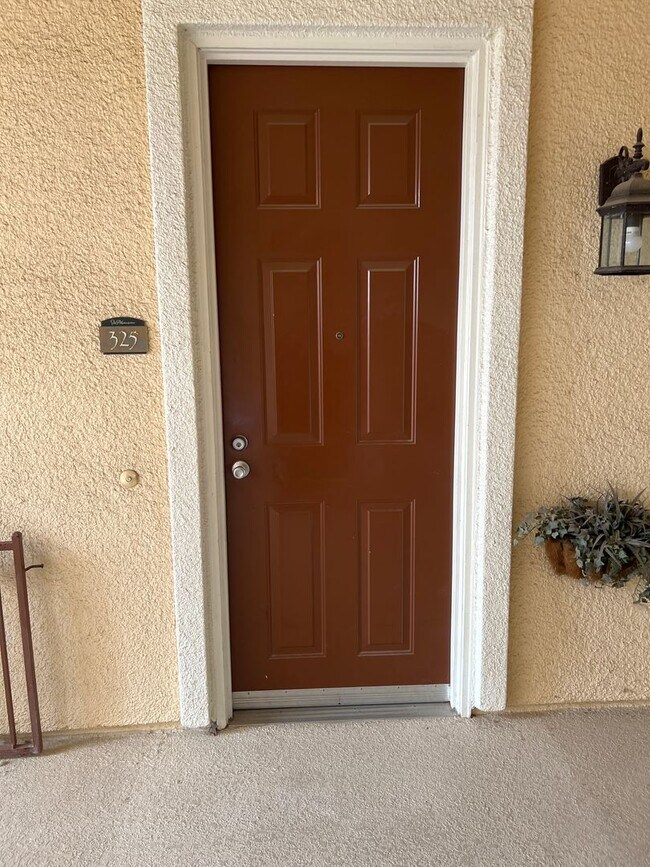 Building Photo - ONE BEDROOM UNIT AT THE PHOENICIAN IN ROSE...