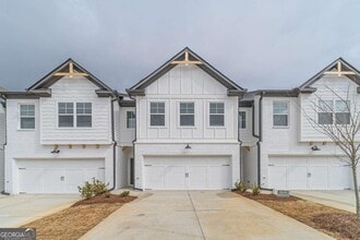 Building Photo - 56 Garrison Dr