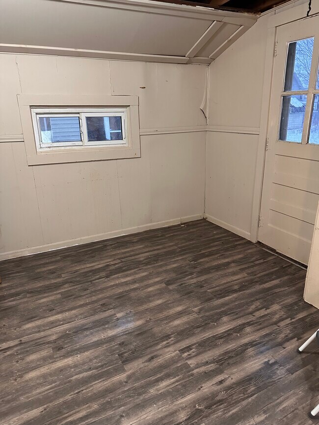 Foto del edificio - 421 Balsam St