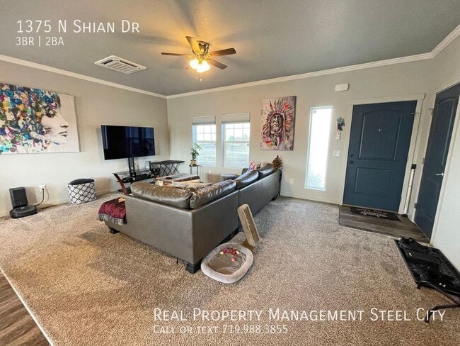 Building Photo - 1375 N Shian Dr