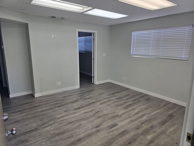 Building Photo - 3830 Watt Ave