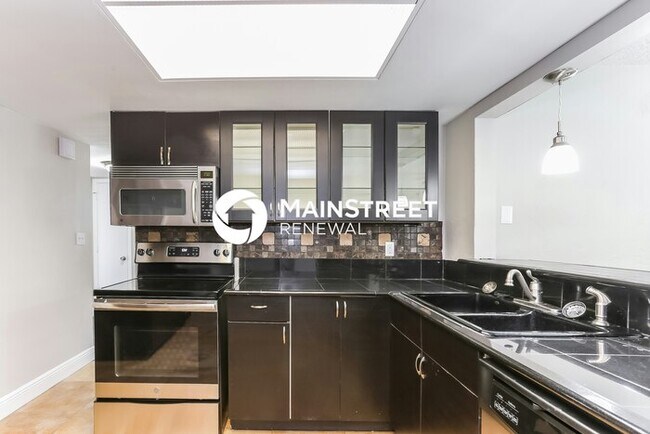 Foto del edificio - 6801 14th Way S