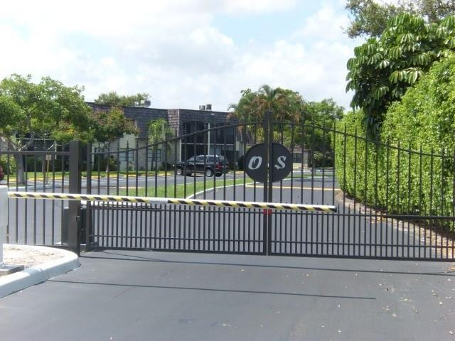 Building Photo - 3119 Oakland Shores Dr