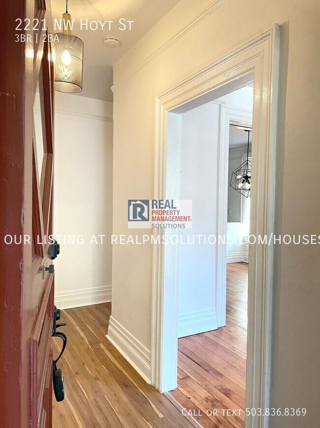 Foto del edificio - 2221 NW Hoyt St