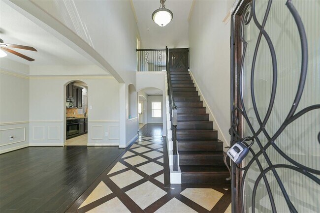 Building Photo - 3520 Cortona Ln