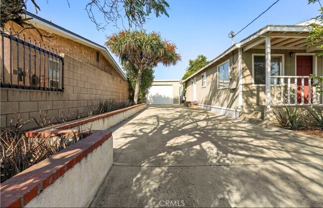 Foto del edificio - 936 Gonzales St