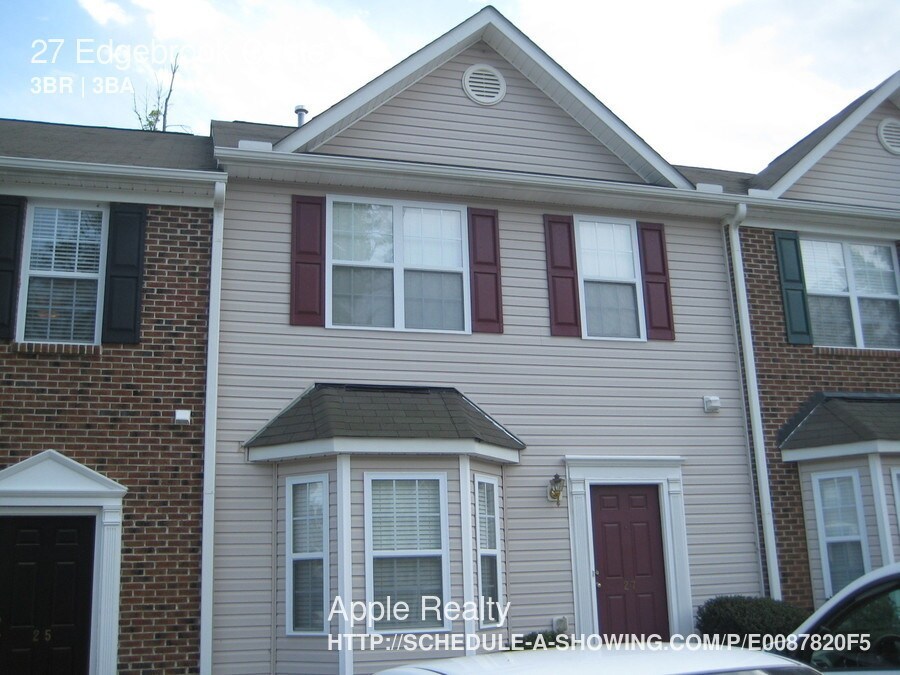 Primary Photo - 27 Edgebrook Cir