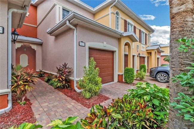 Building Photo - 20201 Estero Gardens Cir