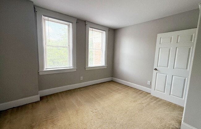 Foto del edificio - 3251 Bishop St