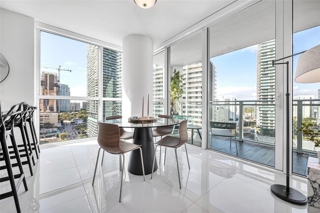 Foto del edificio - 1080 Brickell Ave