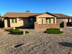 Building Photo - 3230 Kiowa Blvd S