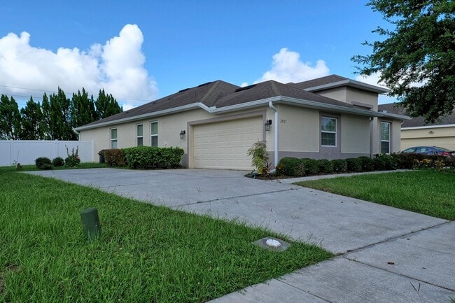 Building Photo - Lake Nona 3 bedroom Home