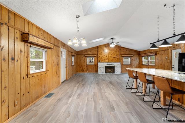 Foto del edificio - 12450 Donavan Ln