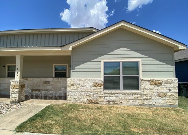 Building Photo - 7012 Cameron Park Rd