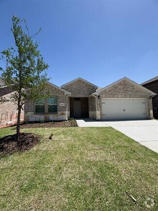 Building Photo - 3917 Jade Dr