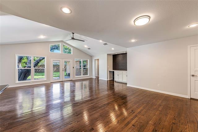 Foto del edificio - 3625 Norcross Ln