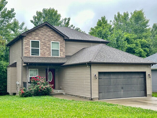 Building Photo - 1318 Whitt Lane Clarksville, TN 37042