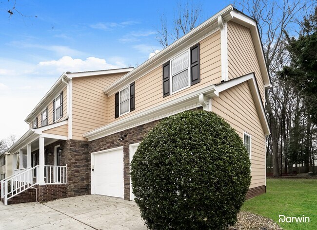 Foto del edificio - 2412 Katherine Kiker Rd, Charlotte, NC 28213