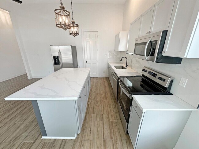 Foto del edificio - 306 Stiles St