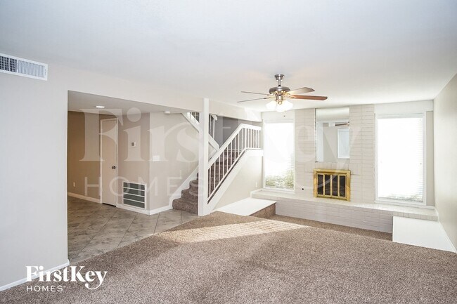 Building Photo - 2406 El Cid Ct
