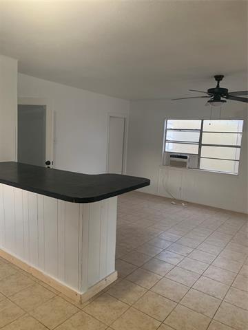 Foto del edificio - 7026 Camp St